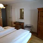 Hotel Historisches Piz Ela