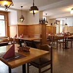 Historisches Piz Ela Hotel *