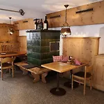 Historisches Piz Ela Hotel