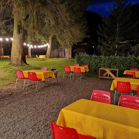 Hotel Historisches Piz Ela *