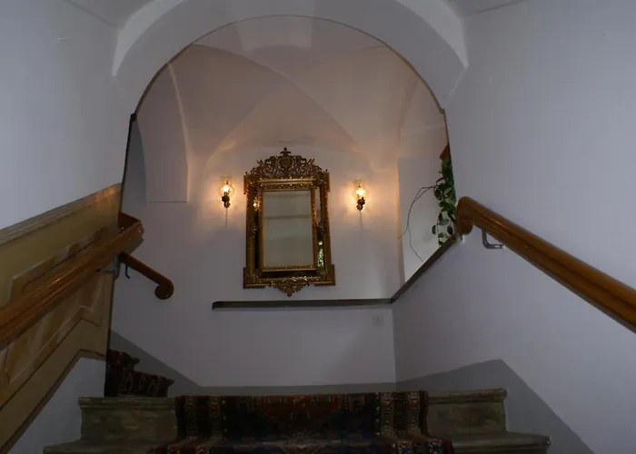 Hotel Historisches Piz Ela