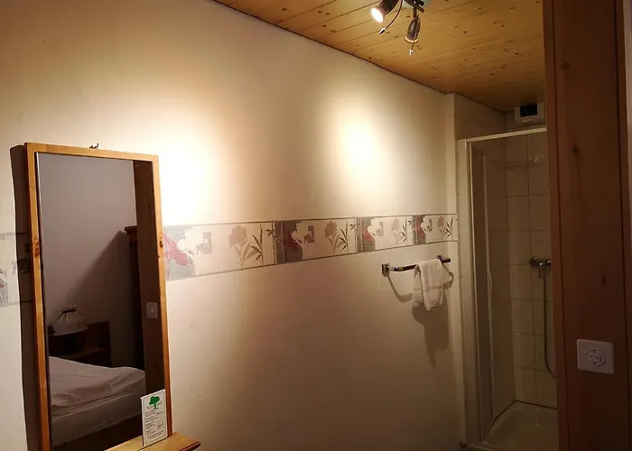 Hotel Historisches Piz Ela *