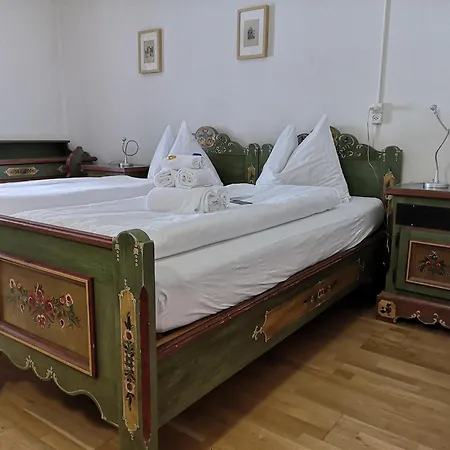 Ξενοδοχείο Historisches Piz Ela